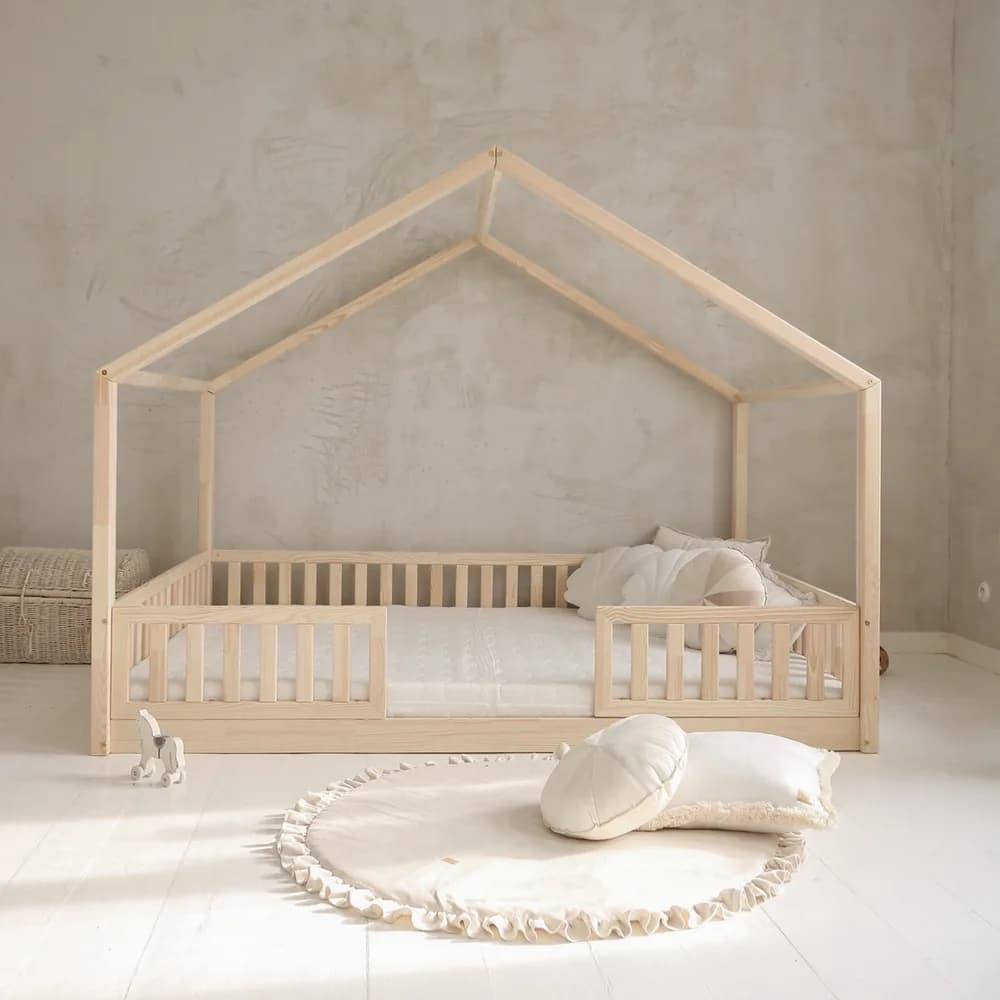 Łóżko domek Duo z barierką 200×140, naturalne (nóżki 1 cm) (szybka wysyłka)